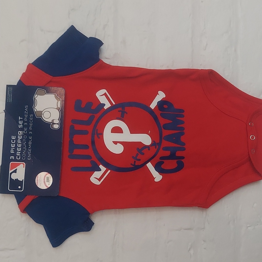 NWT Philadelphia Phillies 3 pack set ,Size 3-6 months